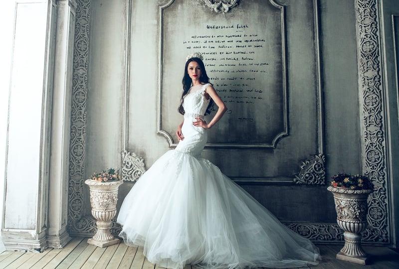 Edgy bridal style